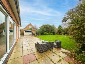 Photo 32- click for photo gallery